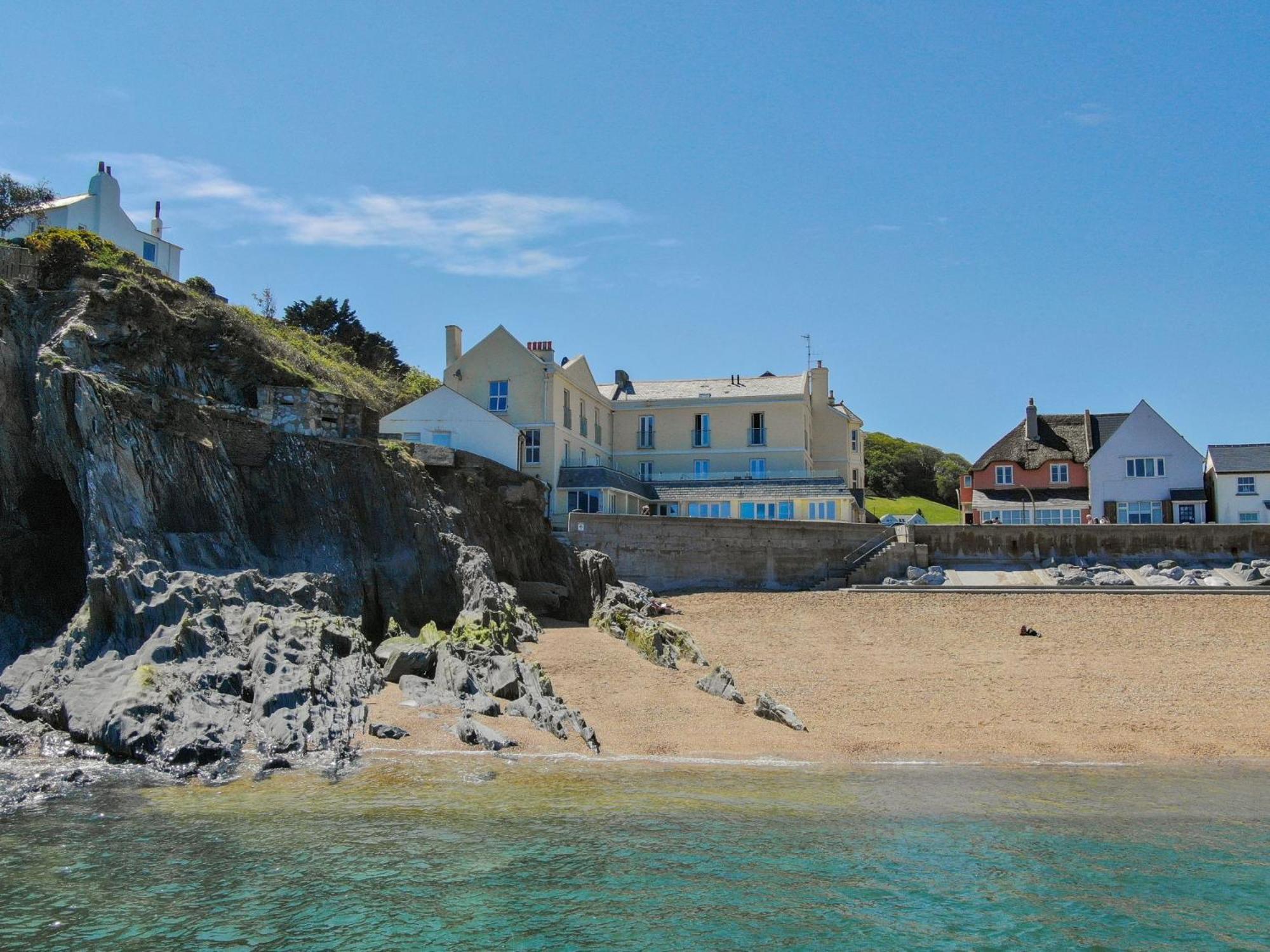 10 At The Beach, Torcross Apartment Beesands