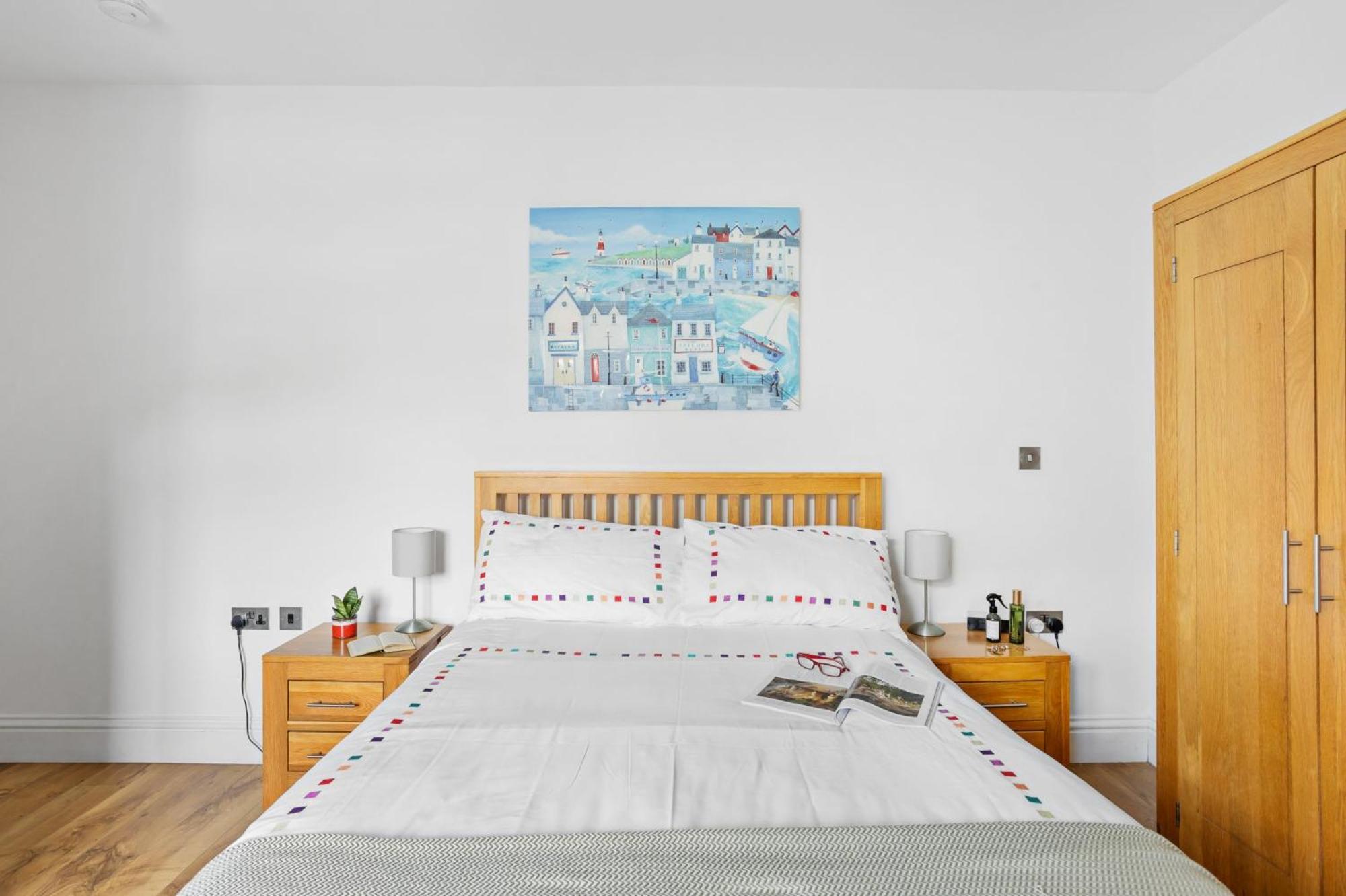 10 At The Beach, Torcross Beesands