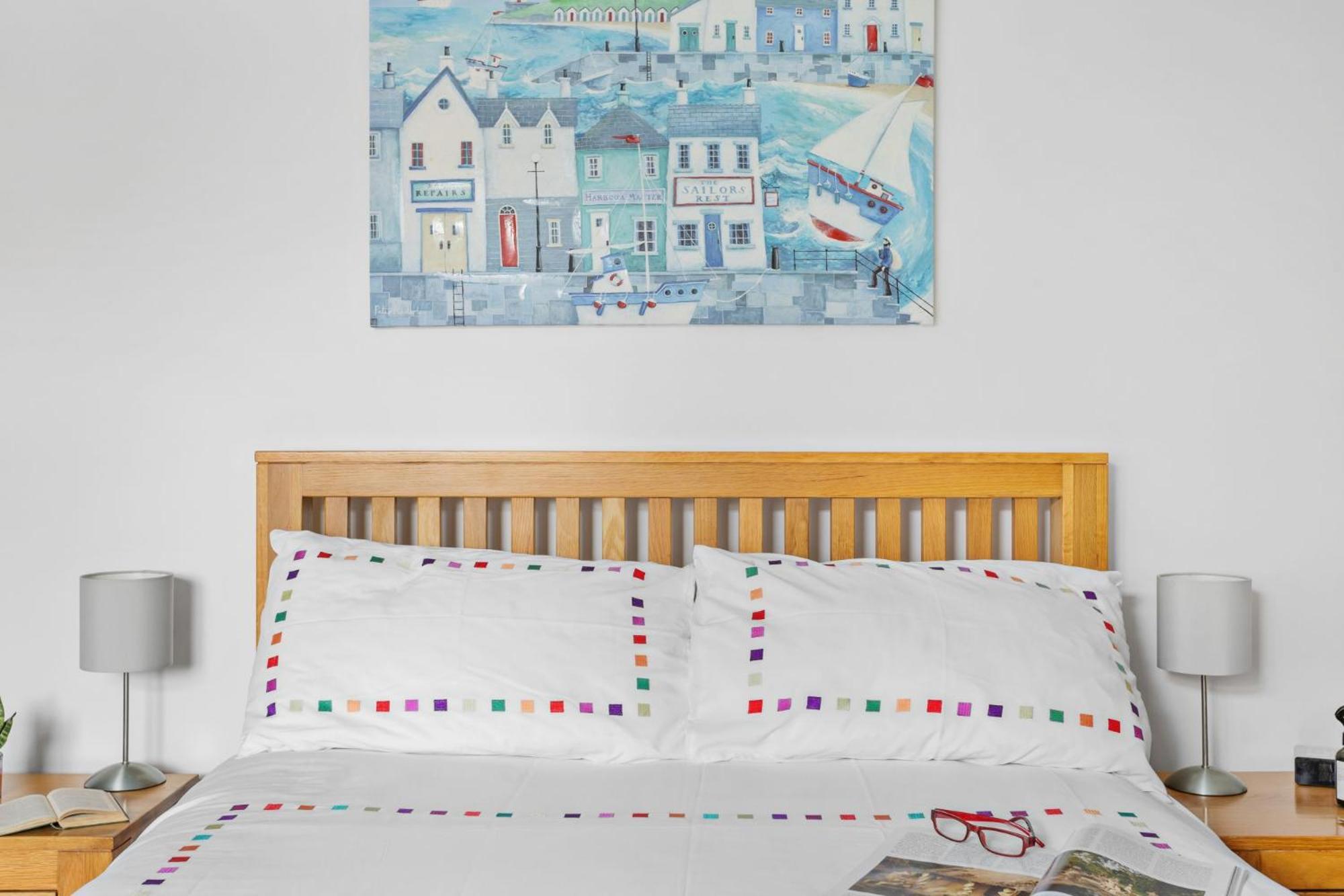 10 At The Beach, Torcross Apartment *
